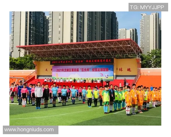 安阳校园足球蓬勃发展助力青少年成长与健康生活新篇章